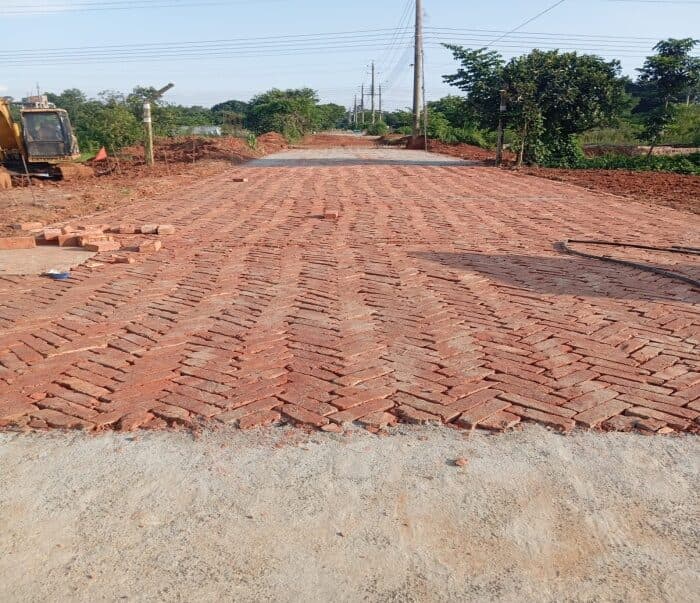 Herring-bone bond paving at the BNCHSL Savar estate